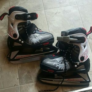 Boys beginner ice skates
